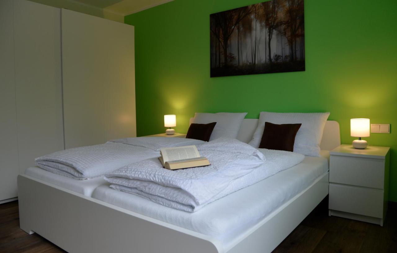 Am Quellenhaeuschen Appartement Naila Buitenkant foto