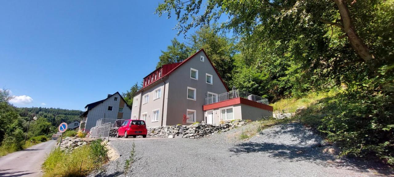 Am Quellenhaeuschen Appartement Naila Buitenkant foto